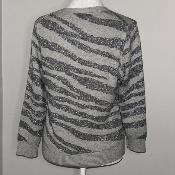 Banana Republic Metallic Silver Zebra 🦓 Striped Cardigan Size Medium Pet… - Picture 4 of 7
